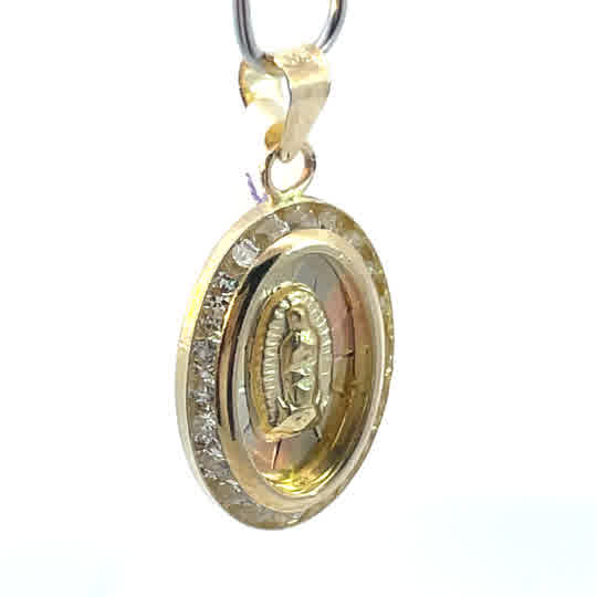 Dije de oro 10k Medalla Virgen de Guadalupe con piedras - Imagen 4
