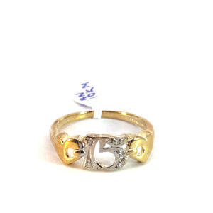 Anillo oro 10k XV años