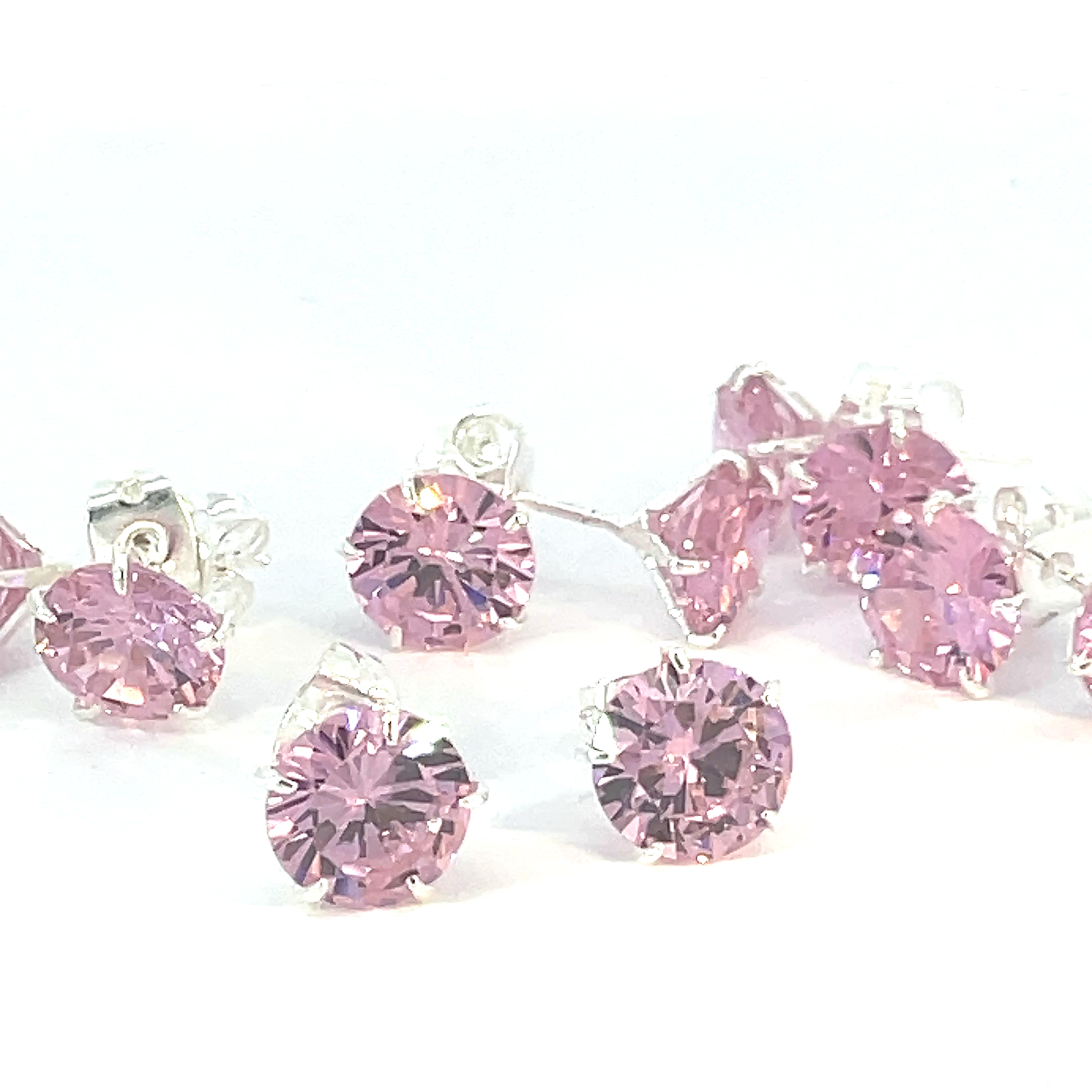 Broquel de plata Sin bisel con piedra redonda rosa 8mm