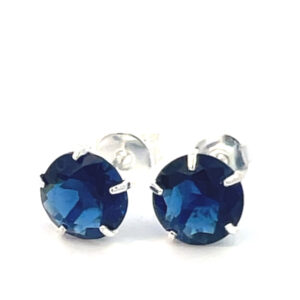 Broquel de plata Sin bisel con piedra redonda azul 7mm