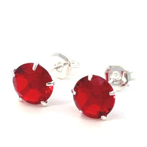 Broquel de plata Sin bisel con piedra redonda roja 7mm