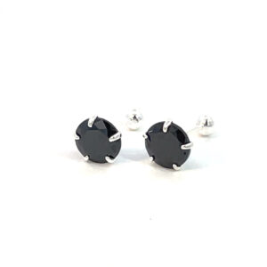 Broquel de plata Sin bisel con piedra redonda negra 6mm