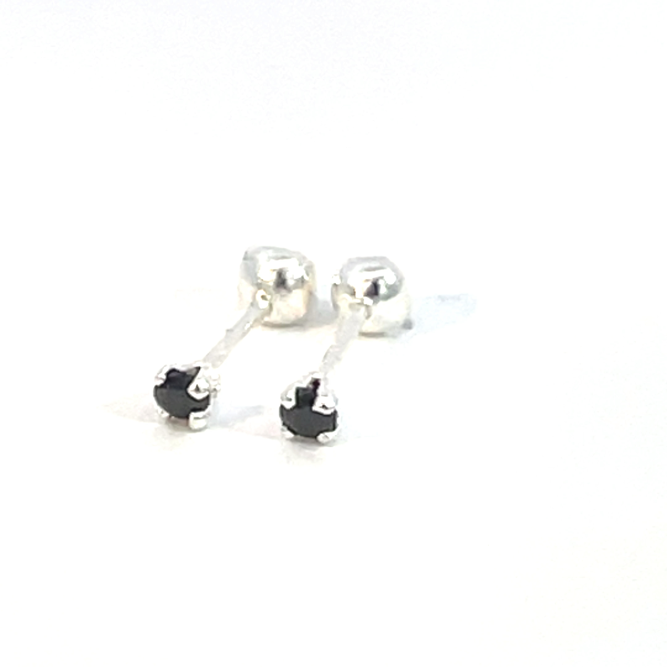 Broquel de plata Sin bisel piedra redonda negra 2mm - Imagen 2