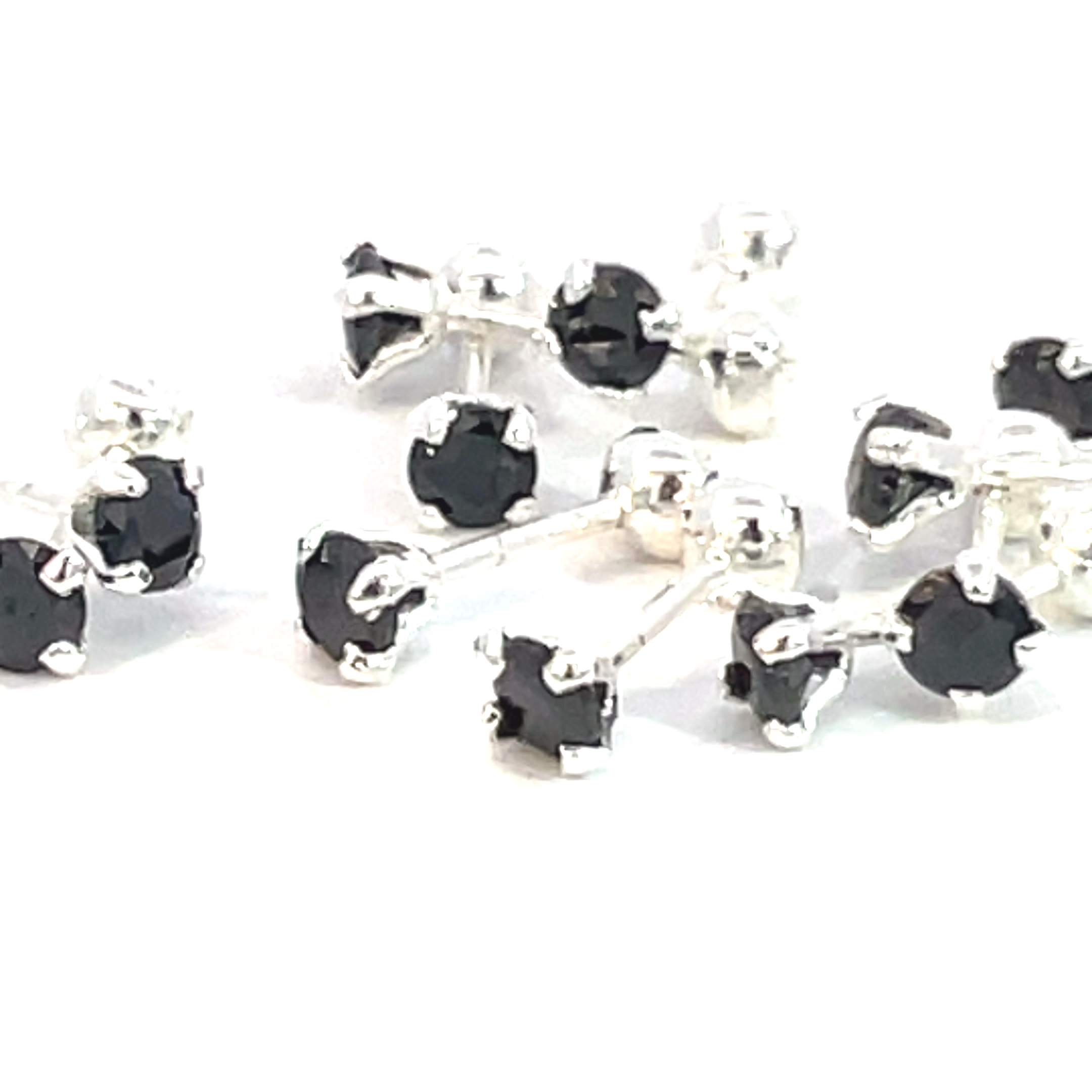 Broquel de plata Sin bisel con piedra redonda negra 3mm - Imagen 4