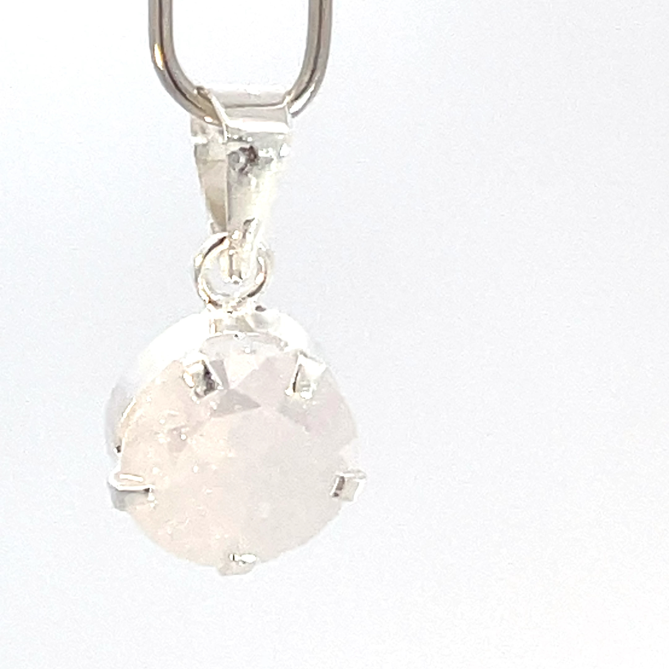 Dije de plata con piedra congelada blanca 8mm - Imagen 2