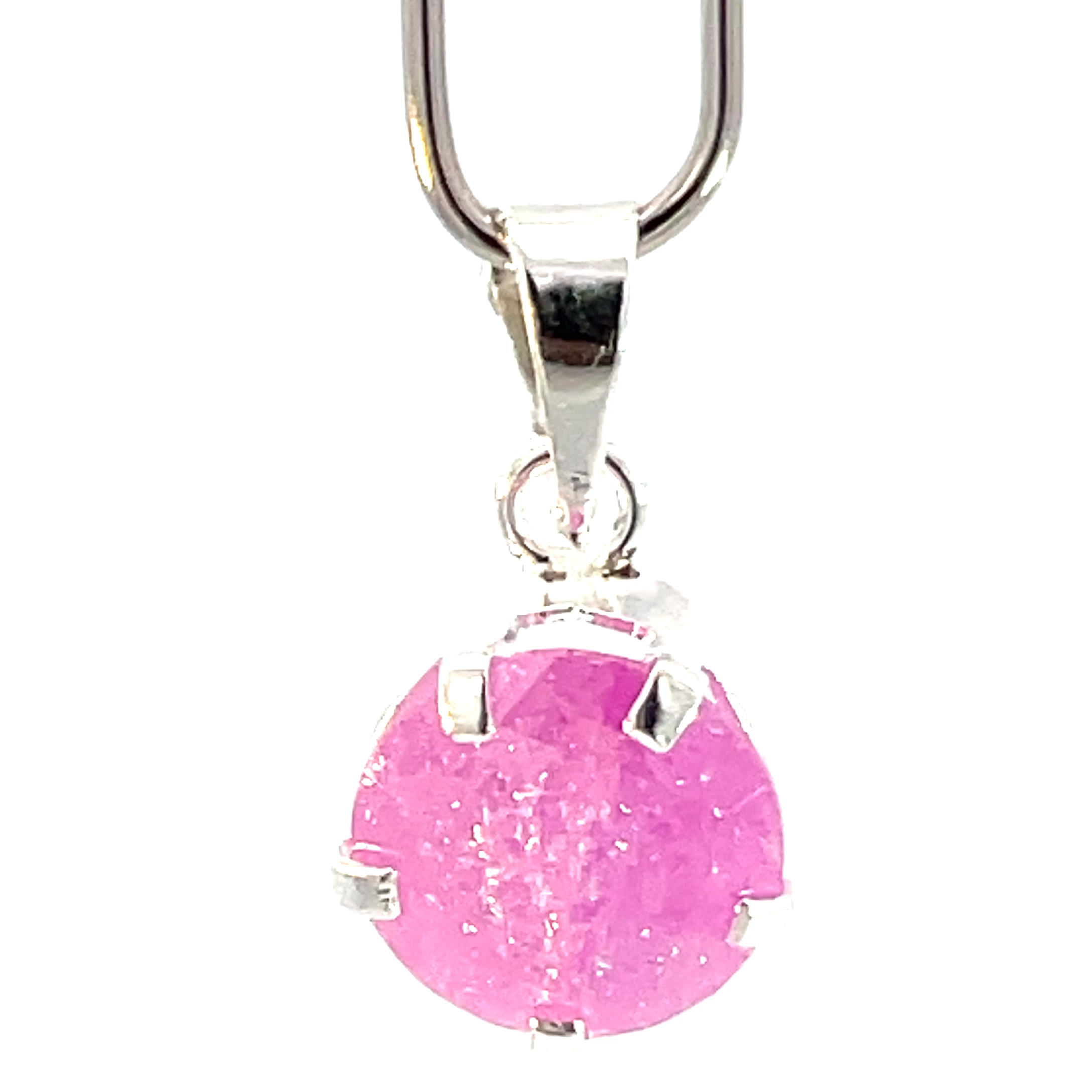 Dije de plata con piedra congelada rosa 8mm