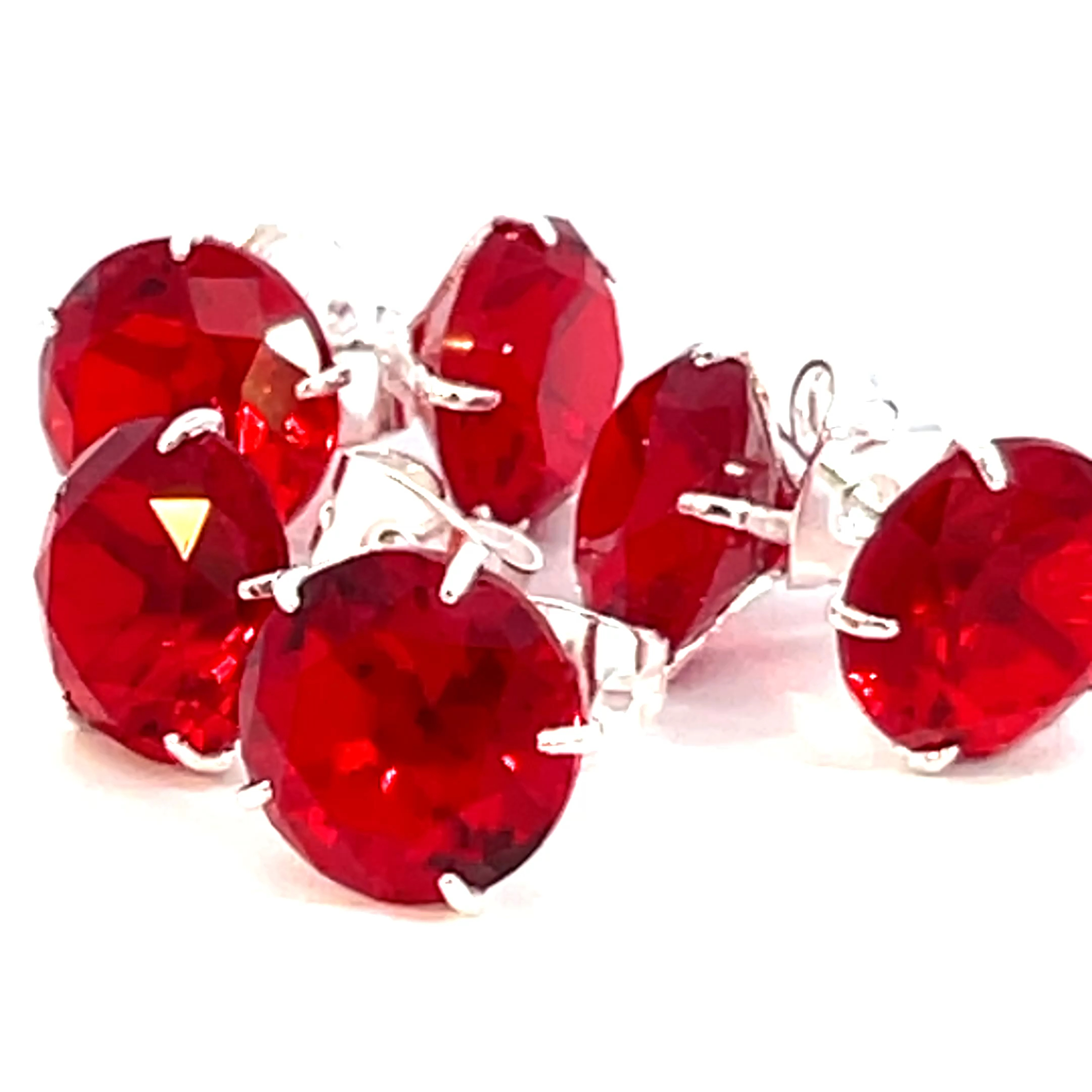Broquel de plata Sin bisel con piedra redonda roja 9mm - Imagen 4