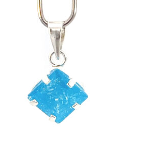 Dije de plata con piedra congelada cuadrada celeste 7mm