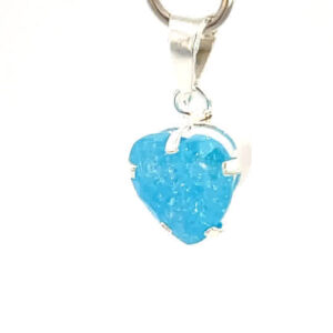 Dije de plata con piedra congelada corazón celeste 8mm