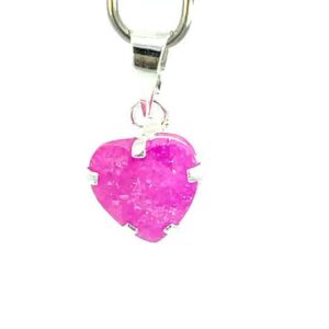 Dije de plata con piedra congelada corazón fucsia 8mm