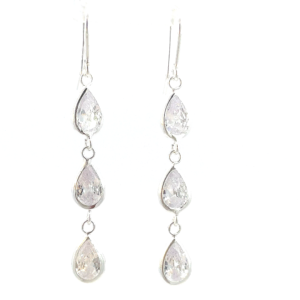 Aretes de plata pendientes de 3 piedras c/blancas