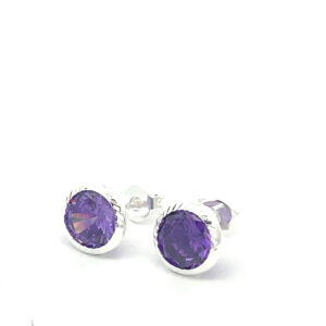 Broquel de plata Bisel facetado con piedra redonda morada 8mm