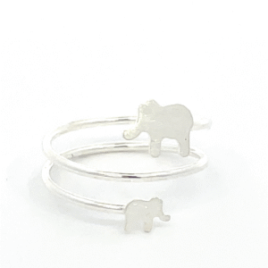 Anillo de plata Dúo de elefantes abierto